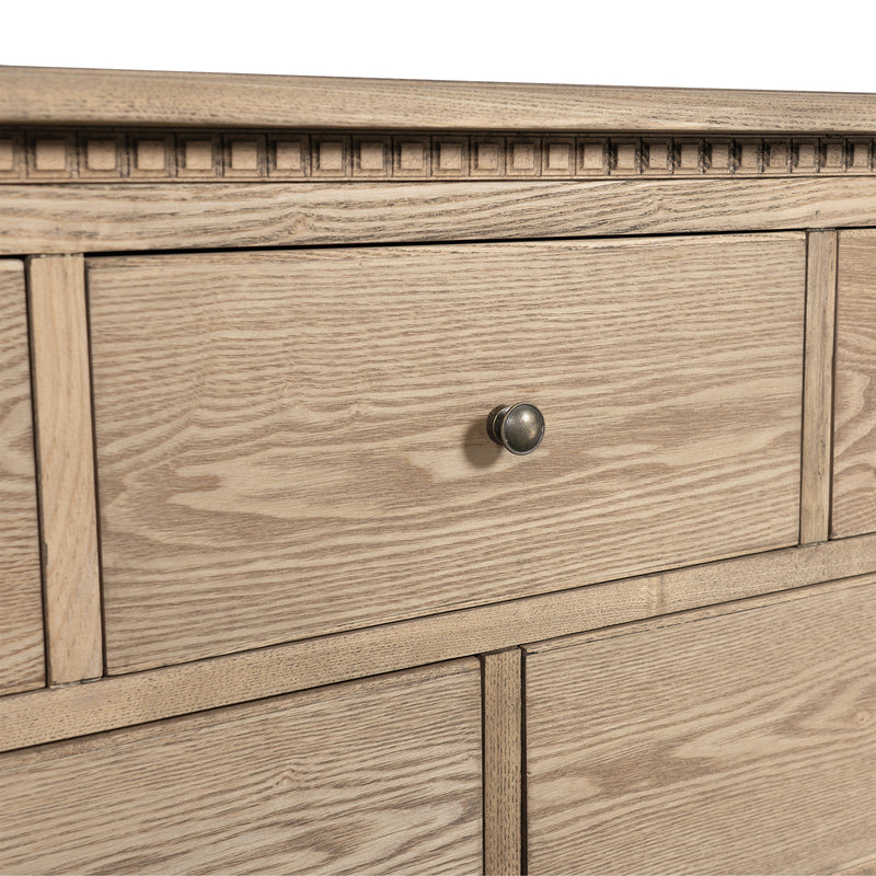 Hamptons Heritage 7 -Drawer Tallboy Dresser with Classic Turned Legs and Dentil Molding Design