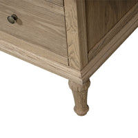 Hamptons Heritage / Providence  7 -Drawer Tallboy Dresser with Classic Turned Legs