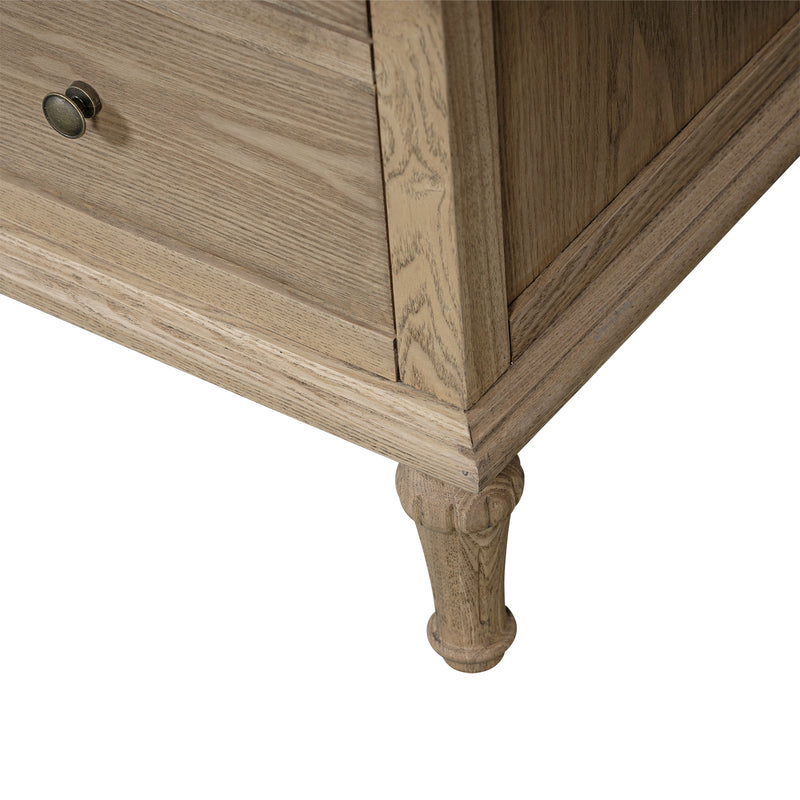 Hamptons Heritage / Providence  7 -Drawer Tallboy Dresser with Classic Turned Legs