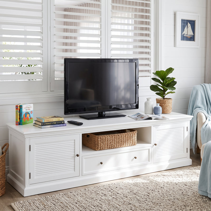 Hamptons Coastal TV Entertainment Unit