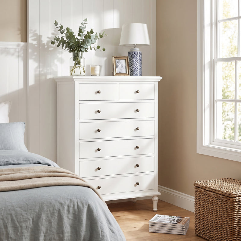 Hamptons Heritage / Providence  7 -Drawer Tallboy Dresser with Classic Turned Legs